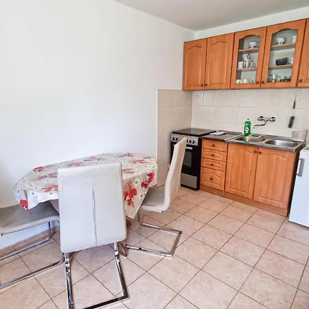 Apartment Igor No.2 - Free Parking - Ika, Opatija